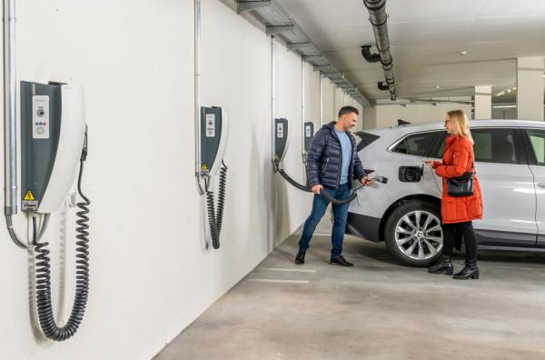 Stations de recharge pour locataires et propriétaires par étage
